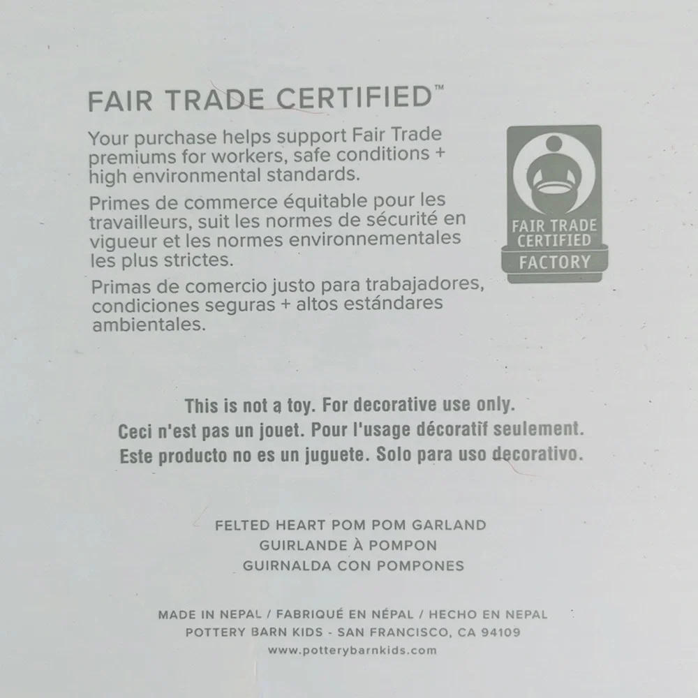 Pottery Barn Kids Felted Wool Heart Pom-Pom Garland - Picture 10 of 13